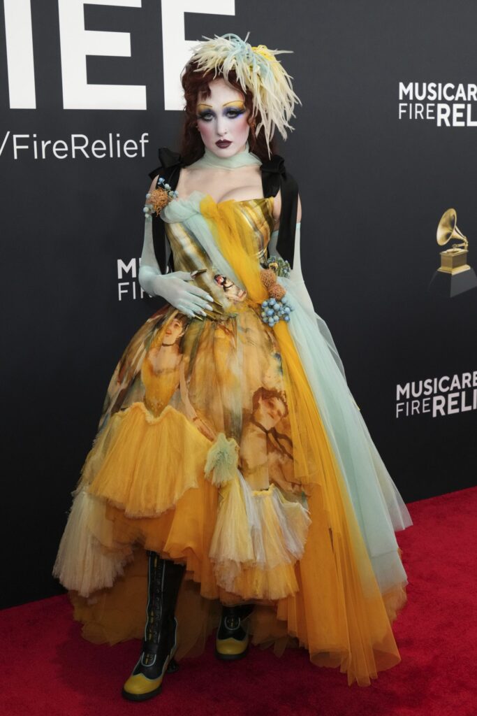 Grammy 2025: veja FOTOS do tapete vermelho e premiação