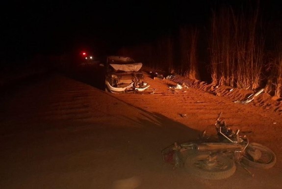 Motorista de carro vai responder por homicídio culposo em acidente que deixou dois motociclistas mortos