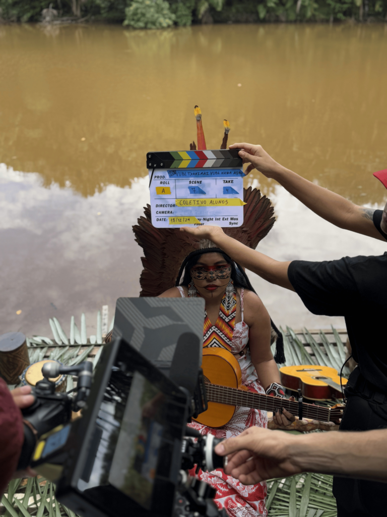 ‘Yube Nawa Ãibu’: grupo indígena do interior do AC lança clipe de música que exalta força feminina; veja trecho