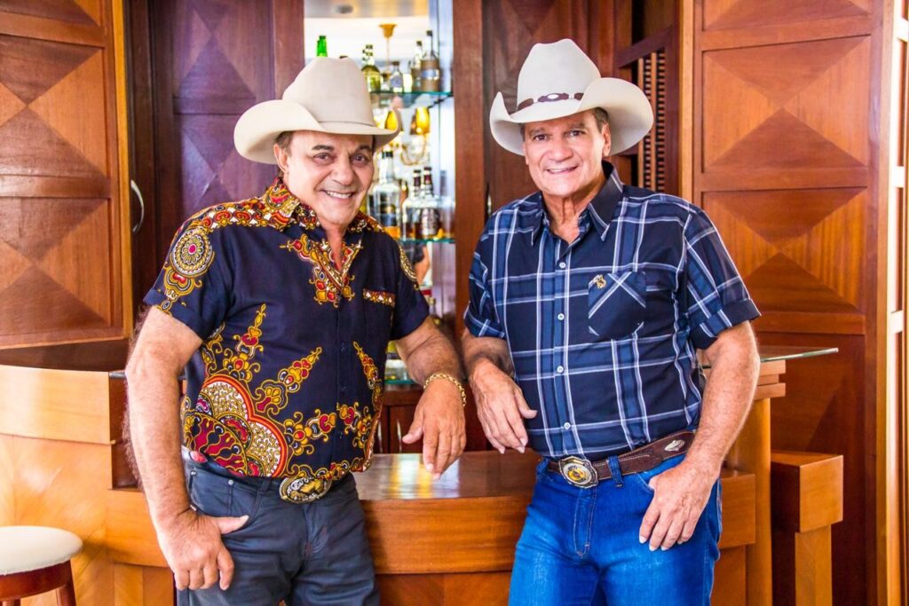 Dupla sertaneja Gino & Geno é atração na 50ª edição da Expo Gurupi; veja programação