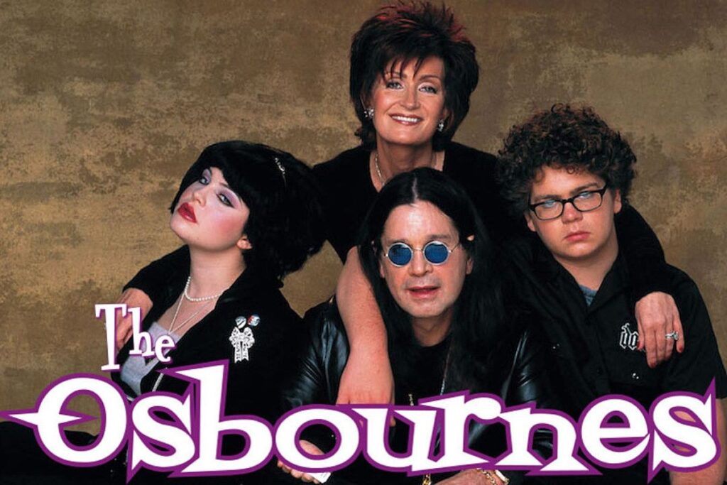 ‘The Osbournes’ fez Ozzy virar estrela de reality com momentos cômicos em família; relembre