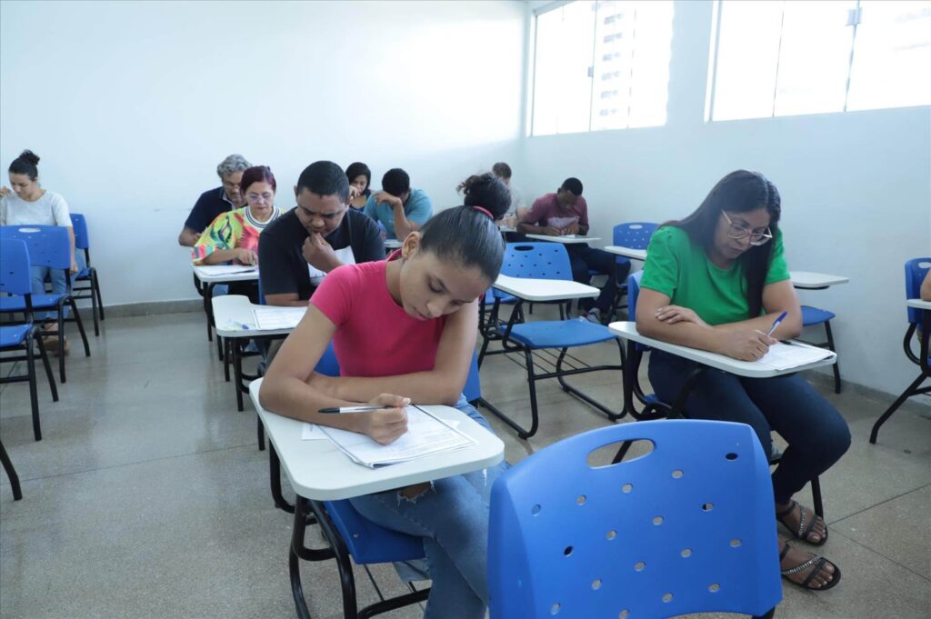 Inscrições de vestibular para cursos à distância terminam nesta quarta-feira (8)