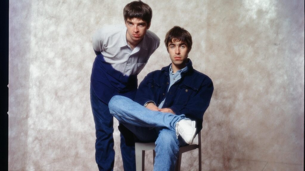Línguas de chicote: Líderes do Oasis já criticaram Blur, Coldplay, Beyoncé, Taylor Swift… relembre