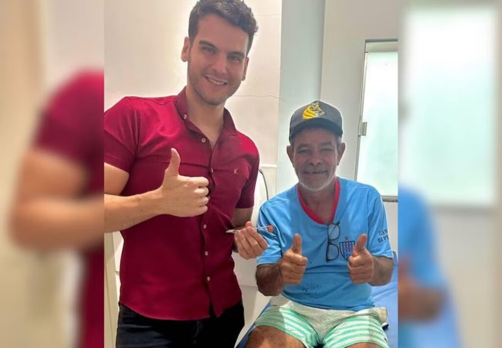 Médico que recebeu homenagem de pacientes viajava quase 80 quilômetros para chegar a povoado no TO