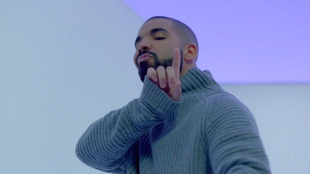 Drake quebra recorde de Michael Jackson e celebra com foto do Rei do Pop ‘congelado’; veja