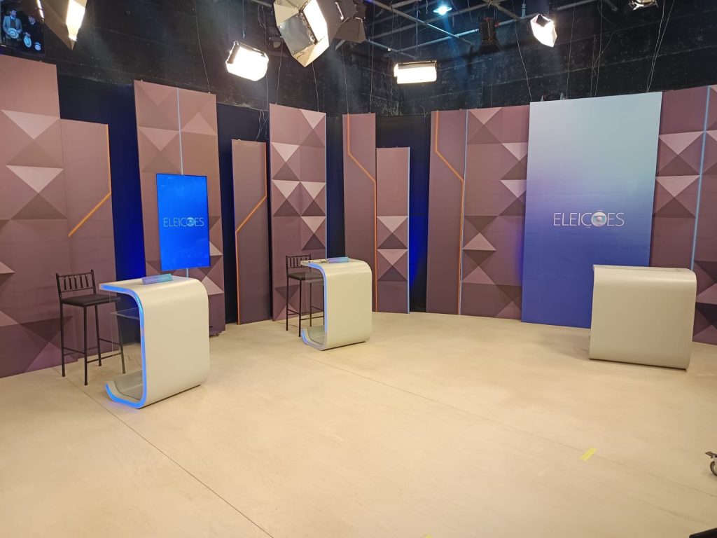 Candidatos ao governo do TO chegam para debate do 2º turno na TV Anhanguera